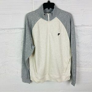 Fabletics Men's fleece half Zip-Up Sweater in Gray and Cream size large